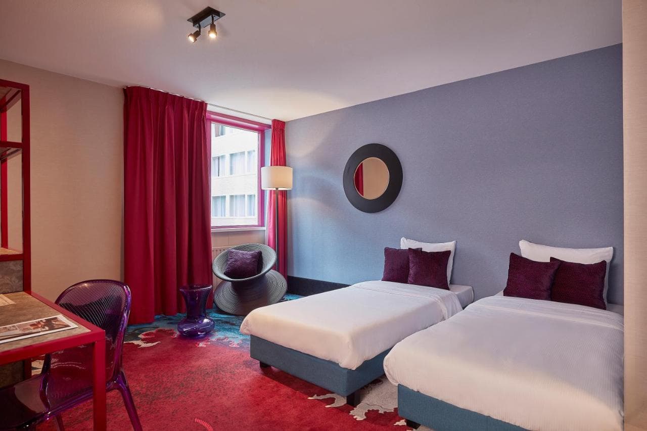 Carlton Square Hotel_5