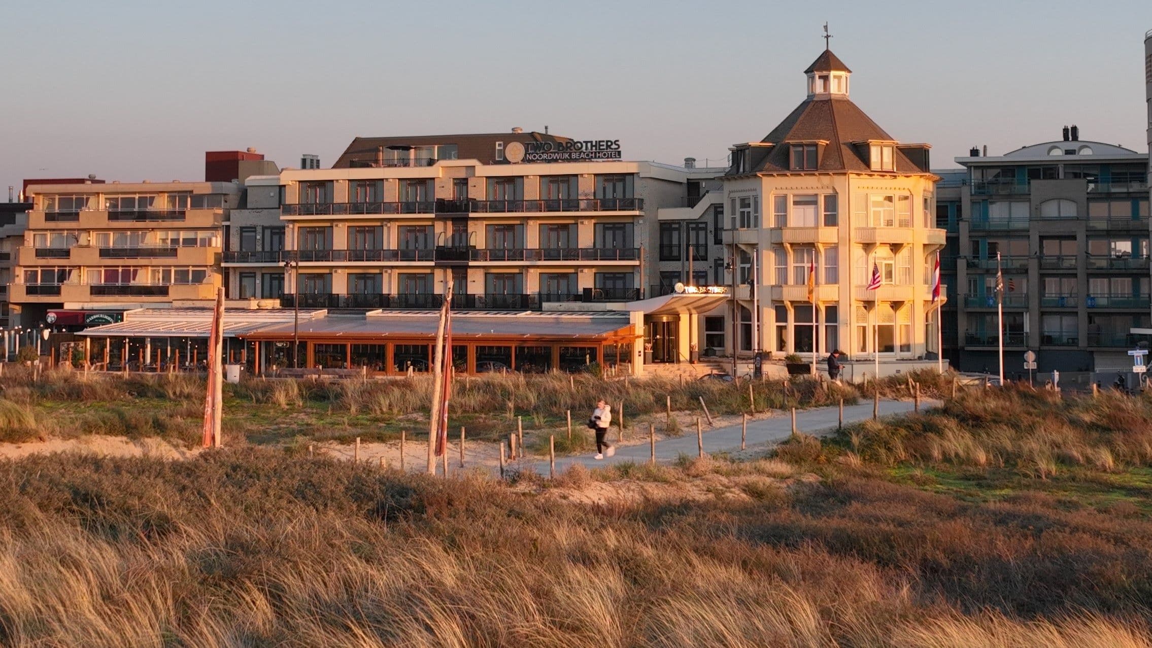 Two Brothers Noordwijk Beach Hotel_5