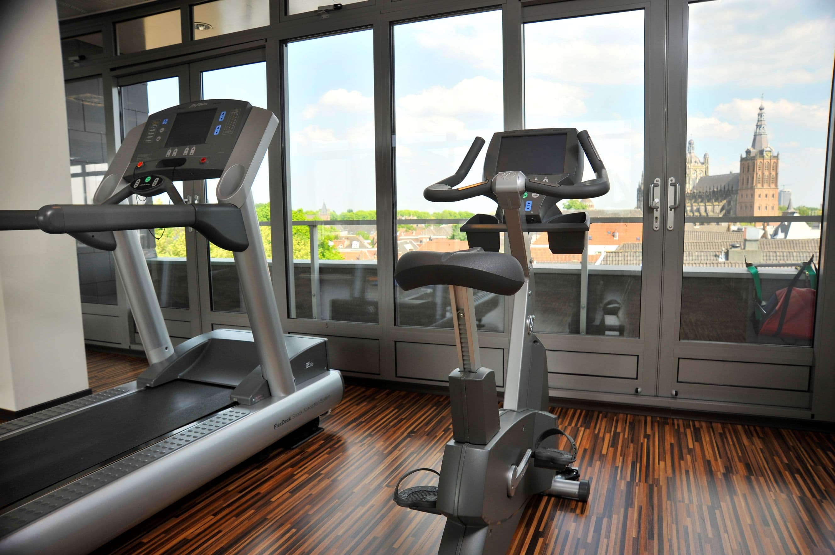 Golden Tulip Hotel Central_11
