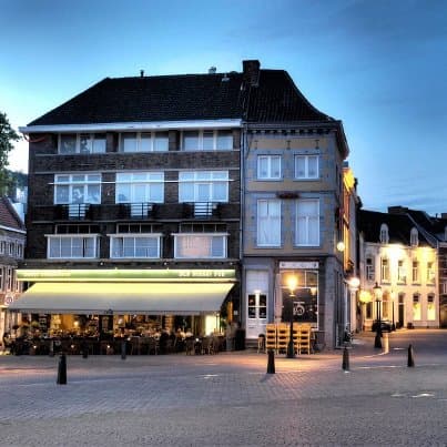 Hotel-Cafe De La Bourse