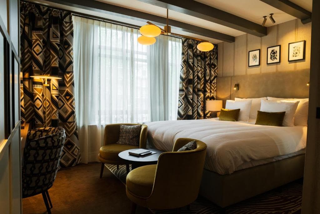 Ambassade Hotel_2