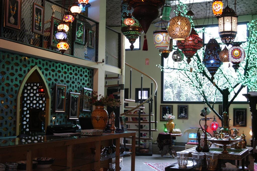 Cafe Restaurant Hotel De Bazar_3