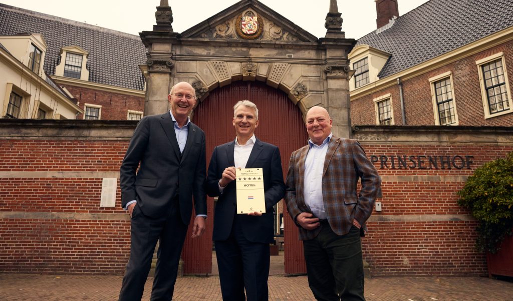 Adviseur Hotelsterren en directie Hotel Prinsenhof: Eerste 5-sterrenhotel in de provincie Groningen